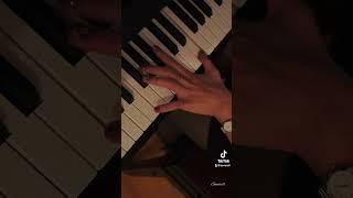 #lacrimosa #mozart #easypiano #easytutorial #pianocover #pianohack #pianotutorial #pianist #viral