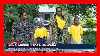 Madamu Jeannette Kagame yakiriye abana barenga 300 abifuriza iminsi mikuru myiza