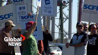 Montreal port workers lose wage guarantee amid unlimited partial strike