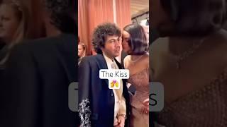 Watch Selena Gomez Give Benny Blanco A Kiss At The Oscars