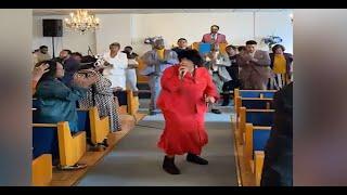 YOU GOTTA HOLD ON!!! Palm Garden Church Choir (OLD SCHOOL STOREFRONT CHURCH)