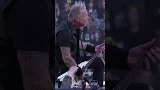 “Time for lust, time for lie, time to kiss your life goodbye…” #MetallicaLive