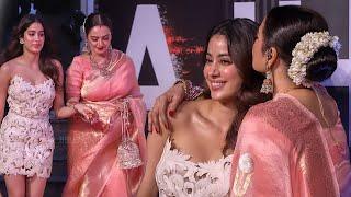 Rekha HUG And KISS Janhvi Kapoor Cute Moments at Ulajh Screening