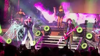 DURAN DURAN  DANSE MACABRE Halloween at Madison Square Garden . Supernature (Cerrone cover)