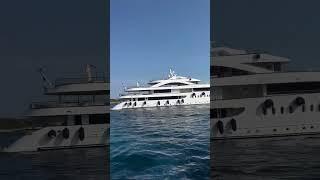 Dan Bilzerian friend super yacht